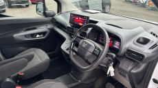 Vauxhall Combo Life 100kW Ultimate 52kWh 5dr Auto Electric Estate